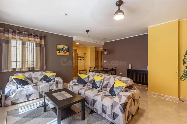 Piso en Monachil con 2 habitaciones y 2 baños y terraza comu - foto 3