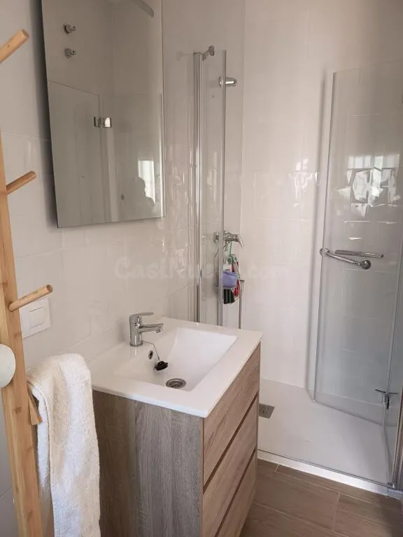 Preciosa casa de obra nueva con patio en El Pedroso!!!! - foto 4