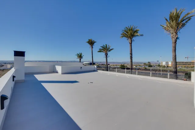 Villa 3 habitaciones 141m² en venta - Parque Acuático - Sector 25 — 36