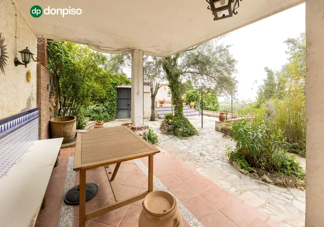 Chalet con gran parcela en Cogollos — 14