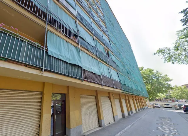 VENTA DE PISO OKUPADO EN VIC (BARCELONA) - foto 2
