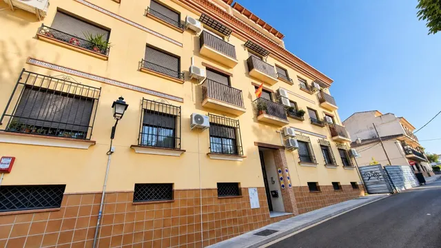 Piso 1 habitación 73m² en alquiler - Área de Granada — 26