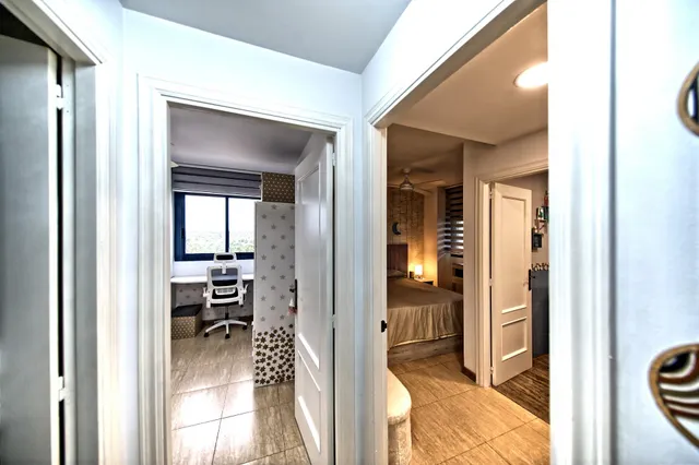 PISO CON VISTAS! TERRAZA INCREIBLE. 3 HB, PLAZA DE GARAJE y TRASTERO. — 17