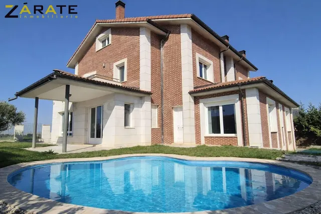 SE VENDE CHALET EN LA RIOJA