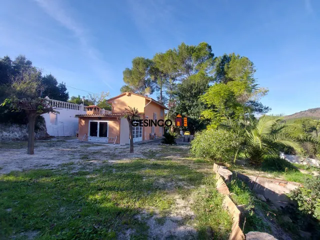 CHALET CON VISTAS ESPECTACULARES Y EN PLENA NATURALEZA — 19