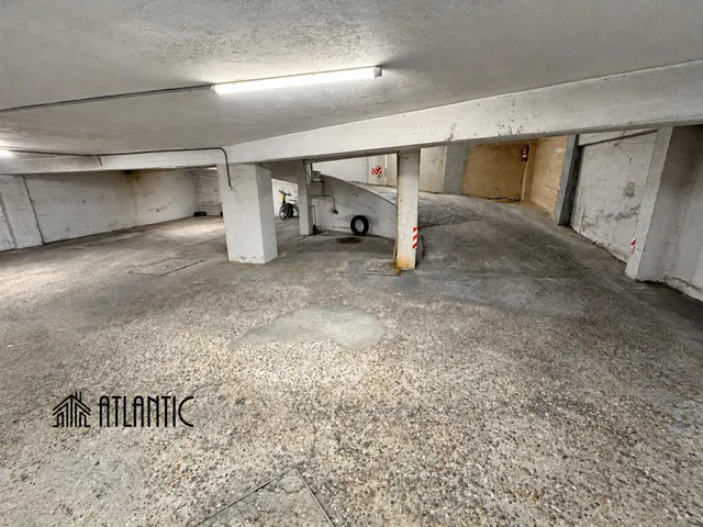 Piso 4 habitaciones 135m² en venta - Corte Inglés — 41
