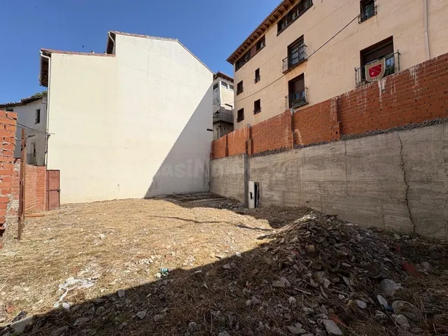 Solar urbano en Pastrana — 5