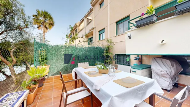 Chalet Adosado en el Campo de Golf de Alicante junto a Playa de San Juan — 26