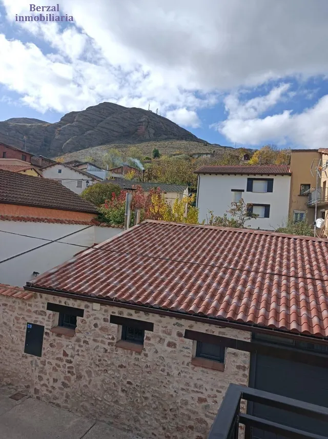 Casa para entrar a vivir de 99 metros  mas 16 metros de bodega con asador  en Matute - La Rioja — 7
