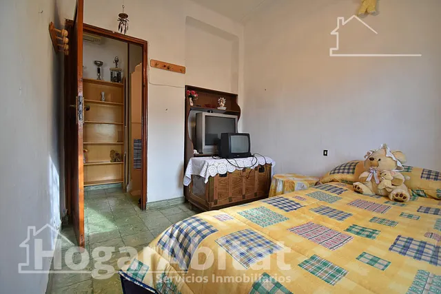CASA CON TERRAZA Y VISTAS DESPEJADAS A LA MONTAÑA — 19