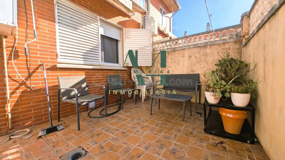 Bonito Adosado en residencial Gredos