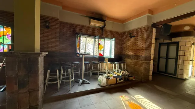 Amplio Local Comercial en el Corazón de Torreaguera por €99,900 — 13