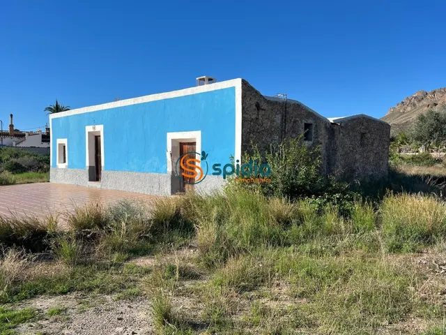 VENTA DE PINTORESCO CORTIJO EN PULPÍ - foto 2