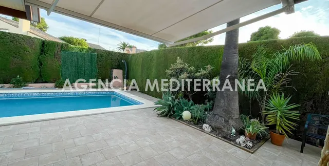 Espectacular chalet independiente con piscina privada en la cañada — 30