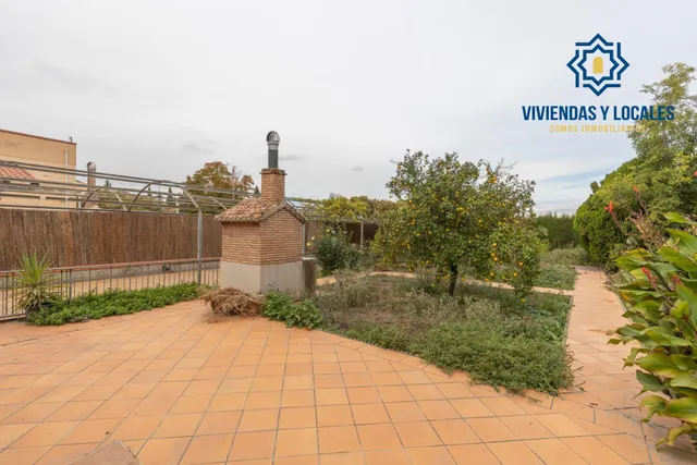 Complejo industrial con vivienda en Alhendín con 2500 metros cuadrados — 48