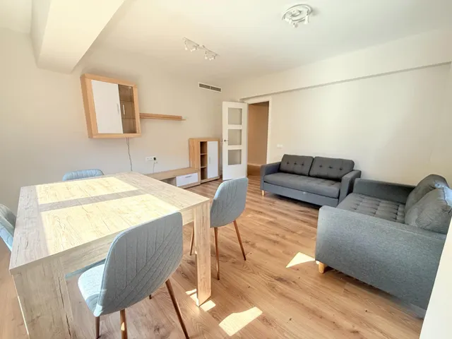 TOTALMENTE REFORMADO  A ESTRENARE, PISO EN BUENA ZONA,   EXTERIOR, MUY LUMINOSO. — 6