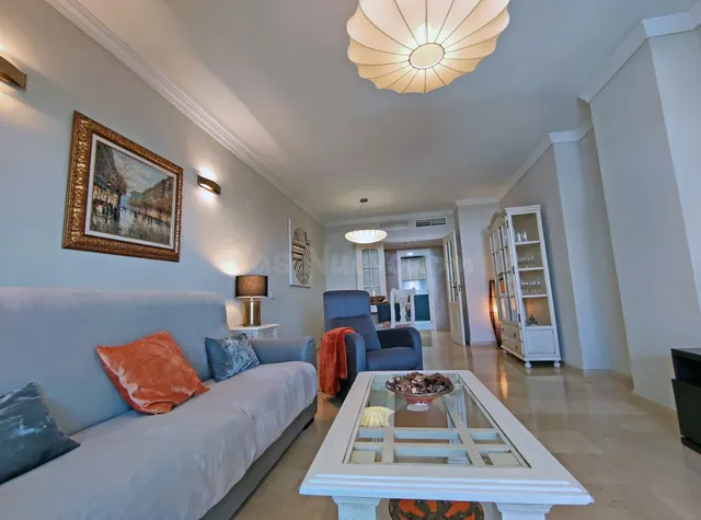 Apartamento 2 habitaciones 95m² en alquiler - Marbella - foto 2