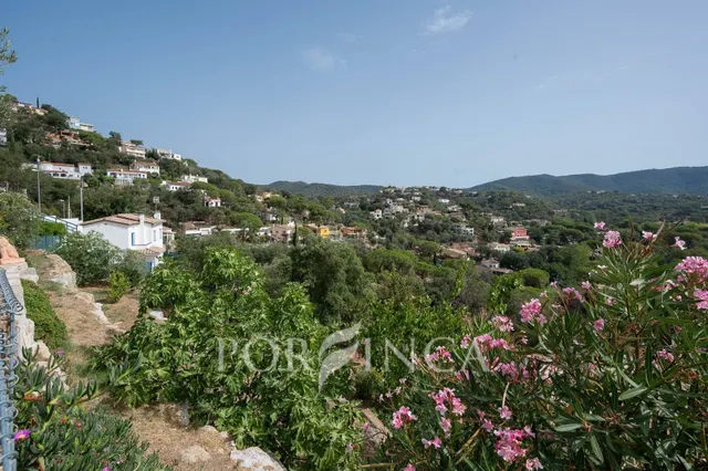 Bonita villa con vistas al mar y la montaña en Rio d'Oro. Ga - foto 4