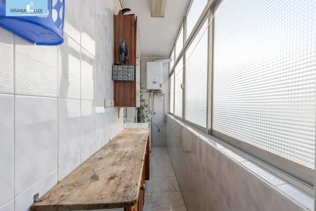 Estupendo piso  en la última planta en calle doctor azpitarte — 17