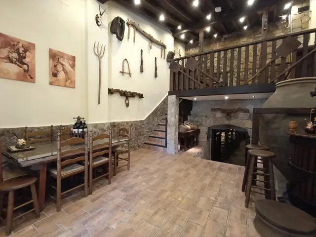 Venta de bodega en El Molar - foto 3
