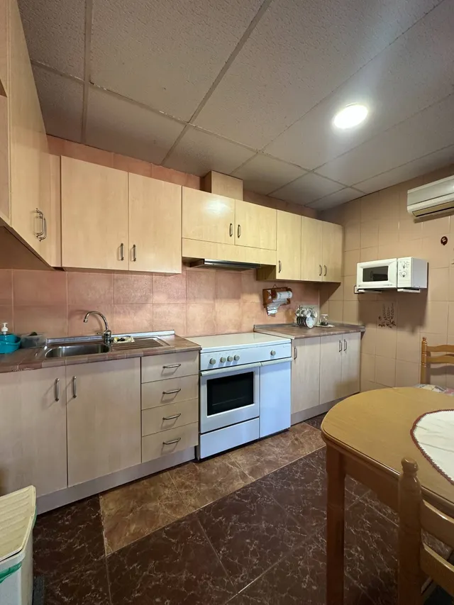 CASA EN PLENA HUERTA EN ALQUILER — 2