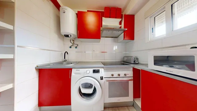 Piso de 62m2 útiles con PLAZA DE GARAJE!!! Distribuido en tres dormitorios, salón, cocina y baño — 8