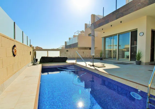 Villa moderna independiente con piscina privada y vistas al  - foto 3