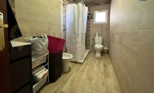 Piso 4 habitaciones 100m² en venta - ronda este — 16