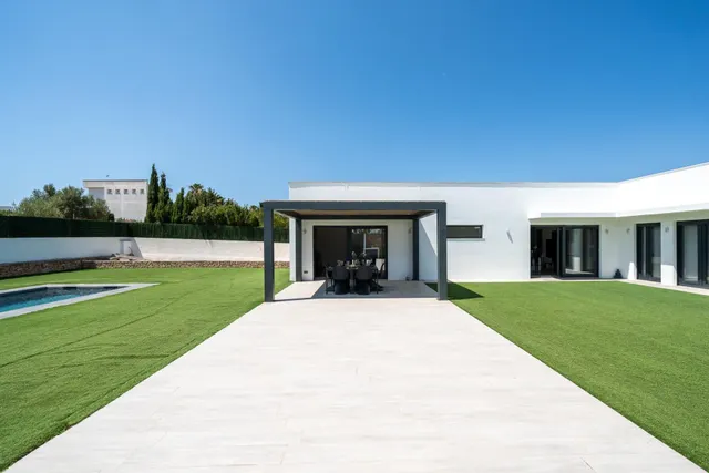 Espectacular unifamiliar Moderno con Piscina en Sa Torre – Eficiencia, Confort y Confianza. — 14