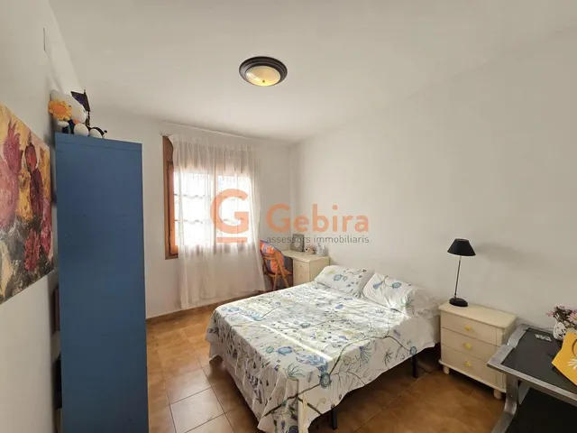 Casa adosada en Plademar de 4 habitaciones dobles — 13