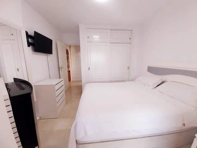 Impecable Apartamento a 850 metros de la playa y cerca de tiendas — 11