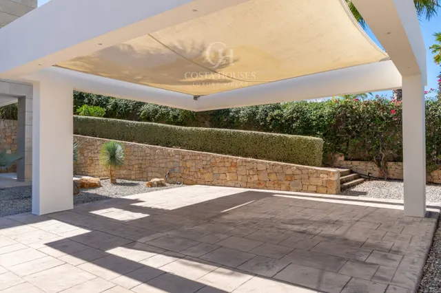 Villa vitalis · arquitectura, luz y bienestar privado frente al montgo javea — 46