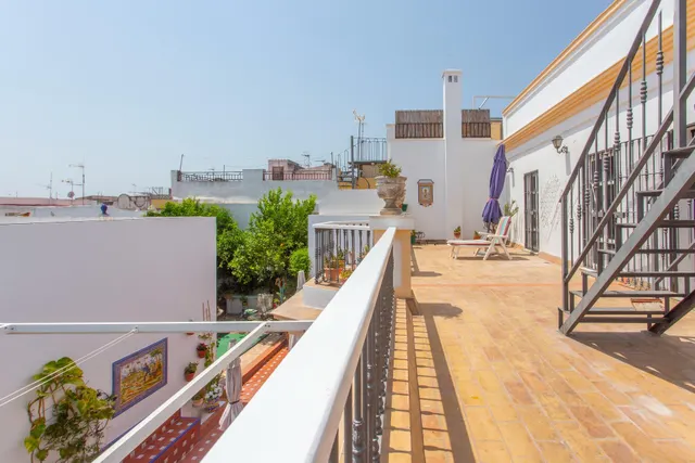 Exclusiva casa con jardín en el centro de El Puerto de Santa María — 47