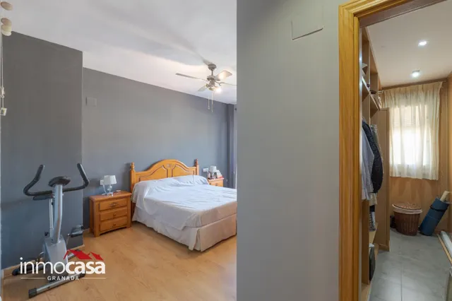 Pareado 5 habitaciones 224m² en venta - South of spain — 28