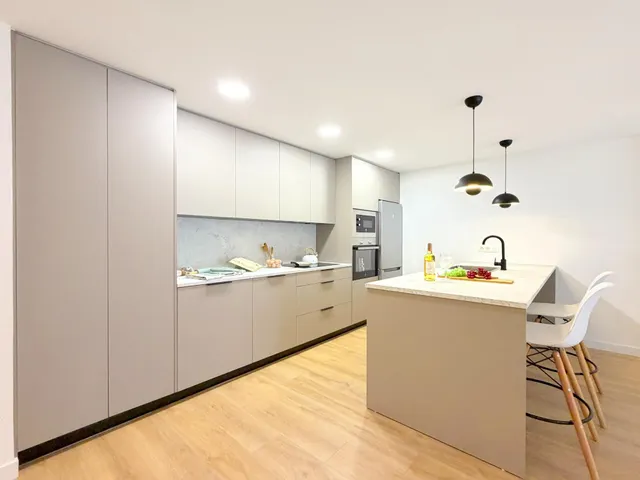 SE VENDE AMPLIO PISO DE DOS DORMITORIOS CON REFORMA A ESTRENAR EN ARRABAL - ZARAGOZA — 12