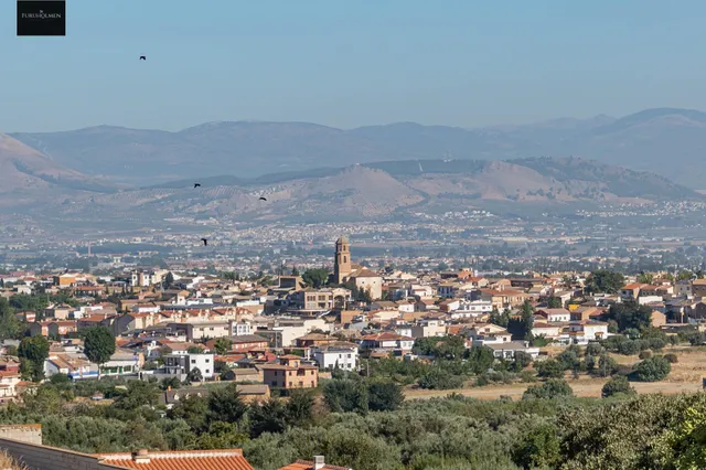 OPORTUNIDAD: SOLAR RESIDENCIAL EN EL CINTURÓN METROPOLITANO DE GRANADA, EN OTURA — 37