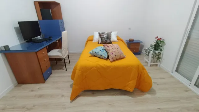 ESPECTACULAR CASA EN ESQUINA EN LA ZUBIA — 22