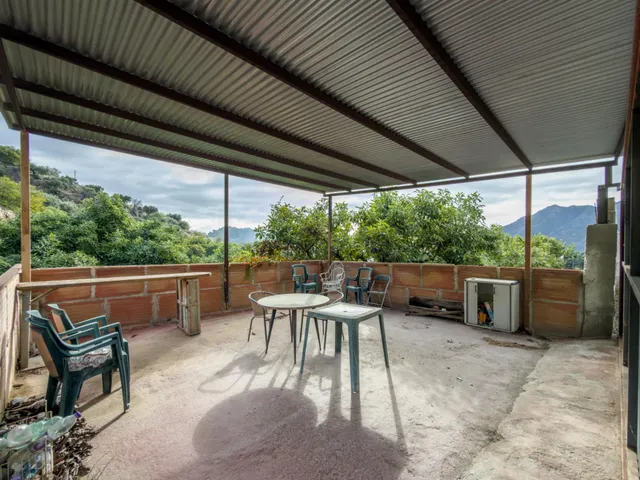 Finca rústica de AGUACATES con CONTRUCCIÓN de 37 m2 en Los Guájares (Faragüit) — 7
