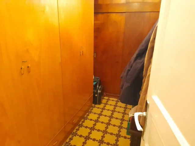 OPORTUNIDA GRAN CASA DE PUEBLO CON VIVIENDA UNIFAMILIAR Y NAV ES ANEXAS — 14