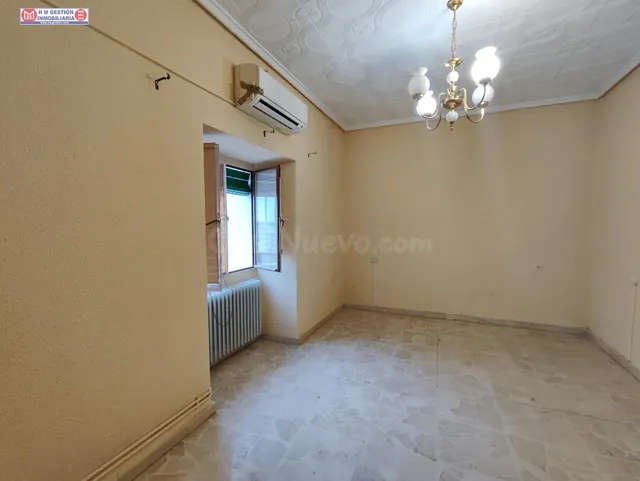 CASA EN ESQUINA ENTRE SANTA MARIA Y AYTO DE 112 METROS DE PA - foto 3