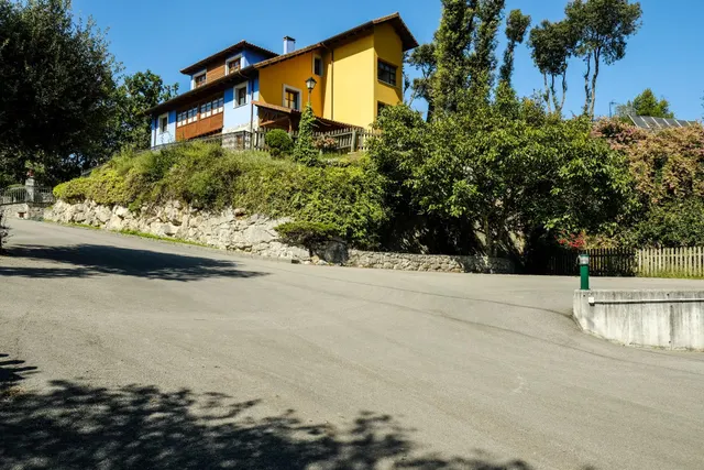 Casona rural con 12 habitaciones y 6.000 m2 de terreno — 28