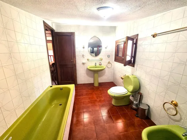 Chalet 4 habitaciones 307m² en venta - Cortes de la frontera — 14