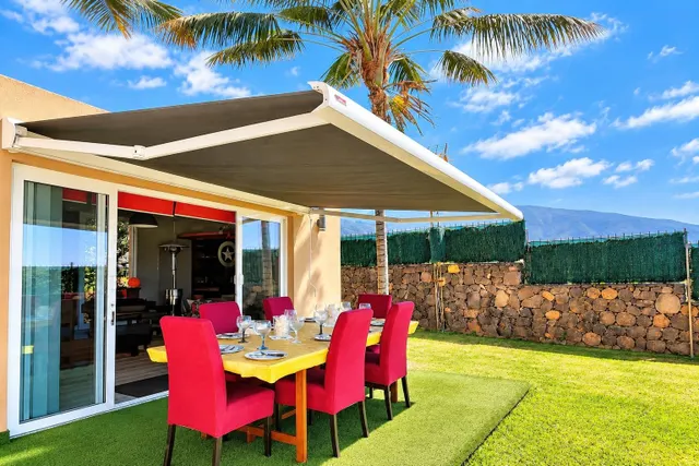 Villa independiente con gran jardín y piscina playa — 9