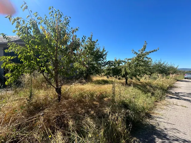 Se vende terreno urbano — 9