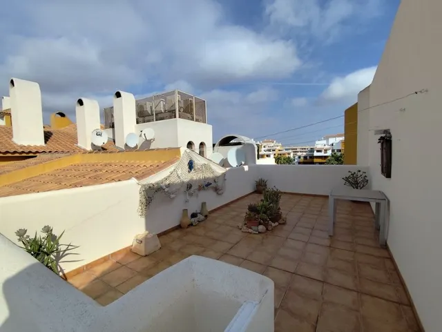 ÁTICO CON VISTAS AL MAR, TERRAZA Y SOLÁRIUM PRIVADO EN PANORAMA PARK, PUNTA PRIMA — 15