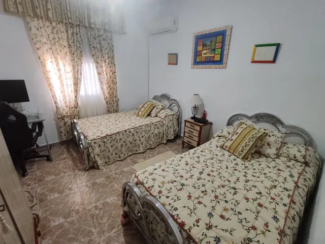 Chalet independiente con piscina y parcela de 1.221 m2 en Las Quemadillas. Córdoba — 15