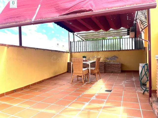 PRECIOSO ÁTICO DÚPLEX EN LA MEJOR ZONA DE LA ZUBIA - foto 2