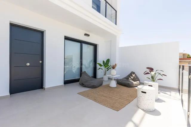 Modernas casas adosadas con solárium y sótano en Rafal, Alicante — 5