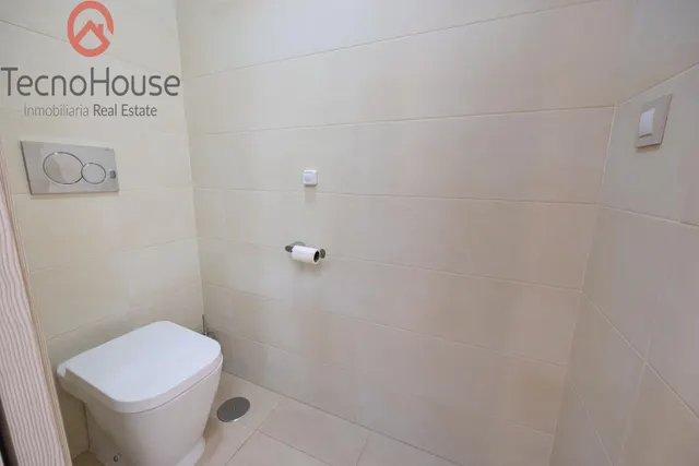Moderno Piso en Residencial Terrazas De Campoamor con Vistas al Mar — 32