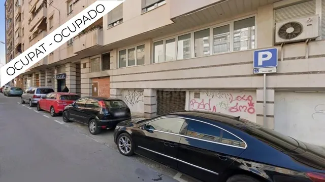 PISO OCUPADO 3 habitaciones , PLANTA 2 CON ASCENSOR, BALCÓN,